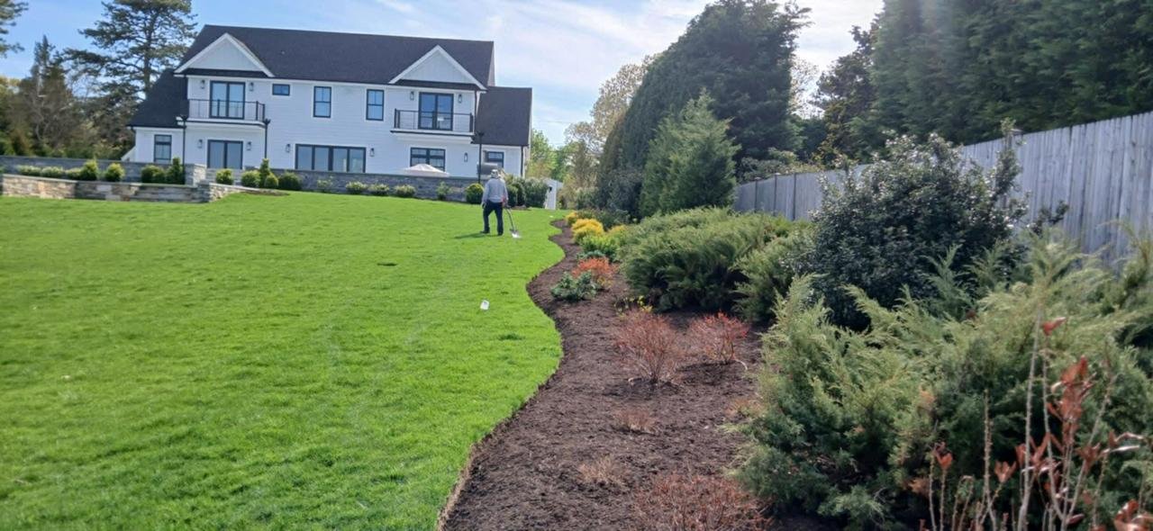 Alex's Lawn Care Work 21